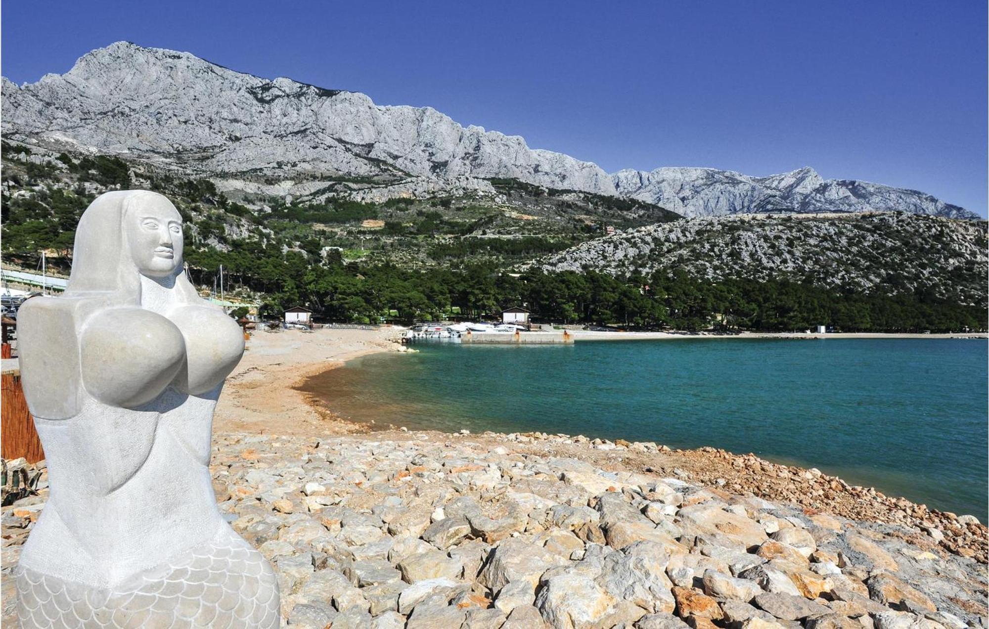 Nice Apartment In Krvavica With House Sea View Dış mekan fotoğraf